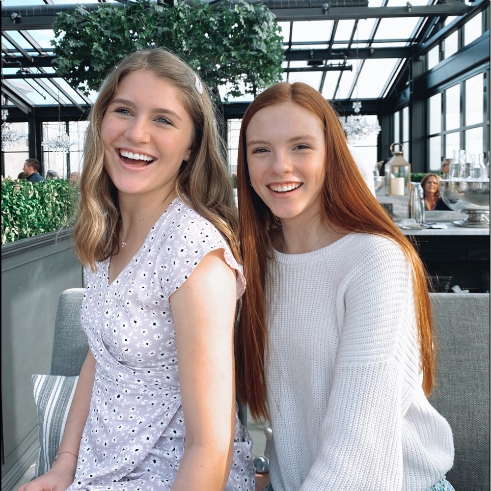 Meet your Posher, Ava